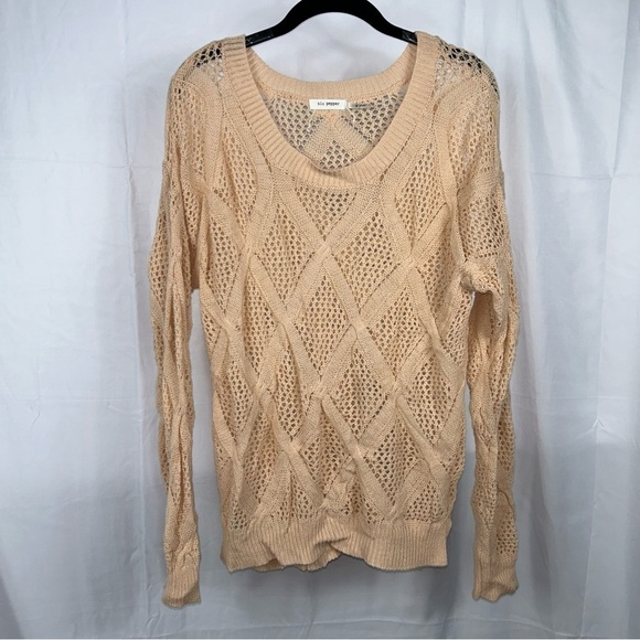 Blu Pepper Sweater Open Crochet Knit U-Scoop Neck Long Sleeve Top Pullover Shirt - Picture 2 of 12